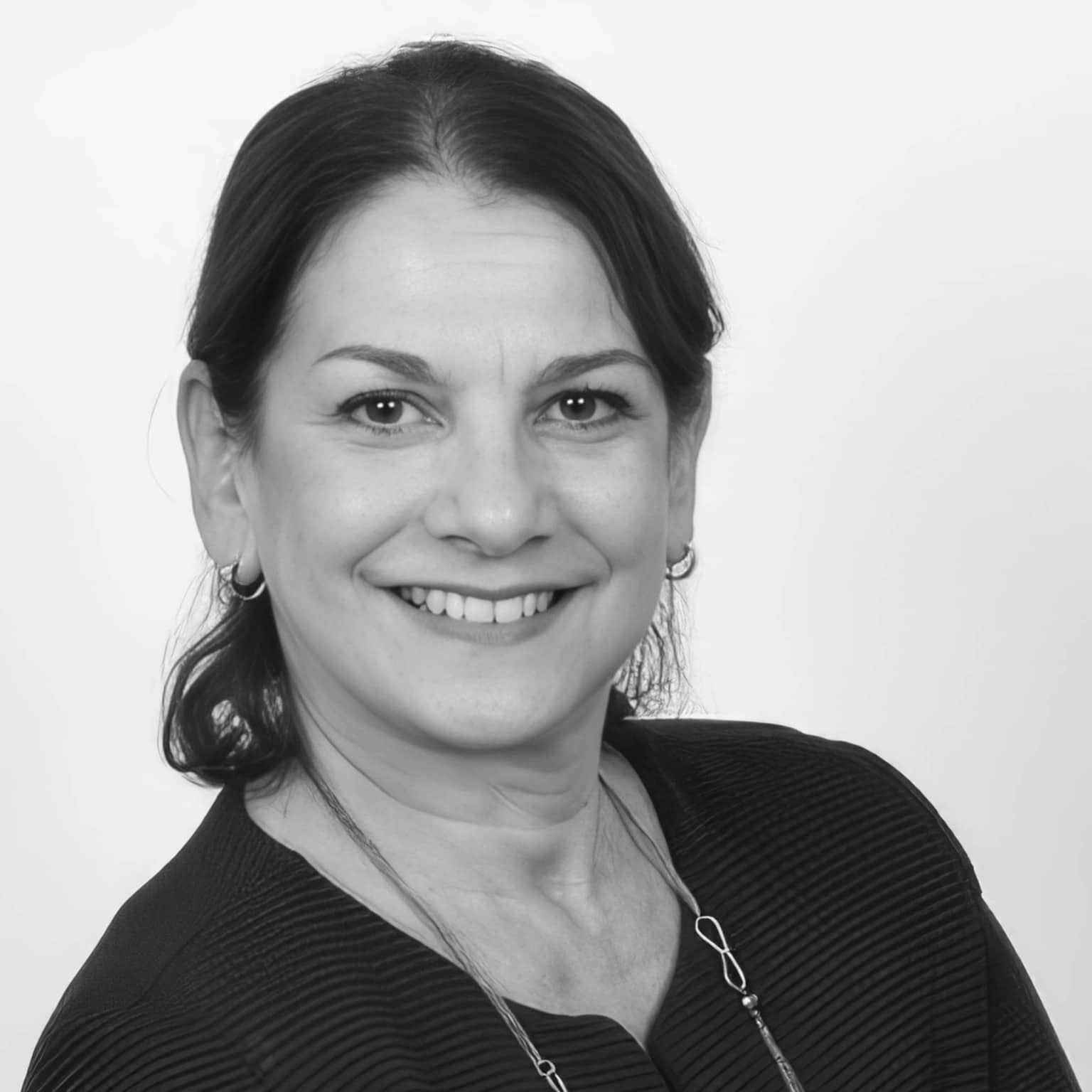 Yvette REGUEIRO